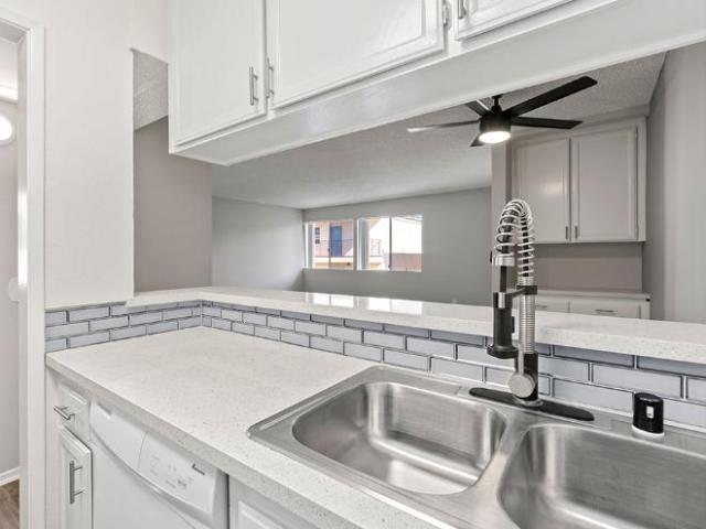 Apartment for rent in Reseda
