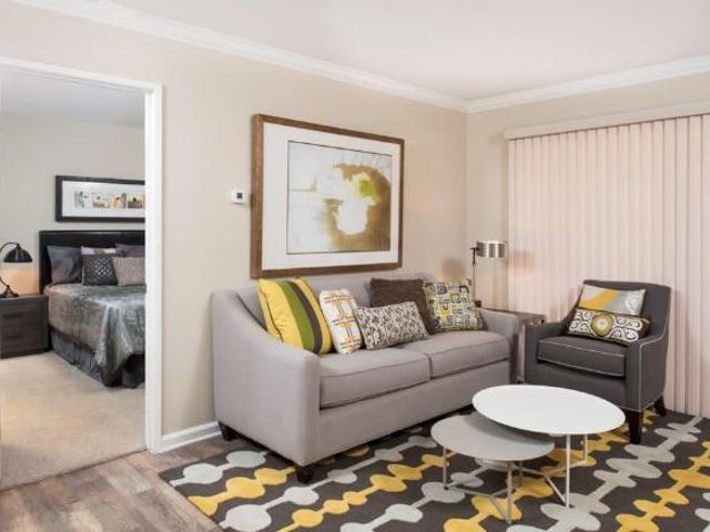 Apartment for rent in Simi Valley, California