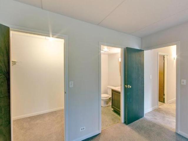 Apartment for rent in Waukegan, Illinois