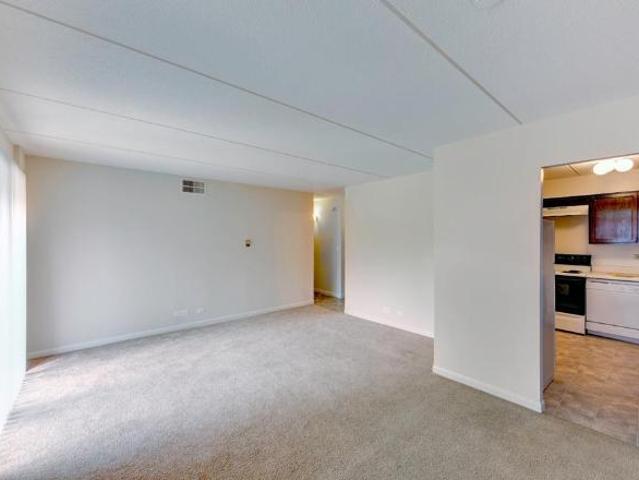 Apartment for rent in Waukegan, Illinois
