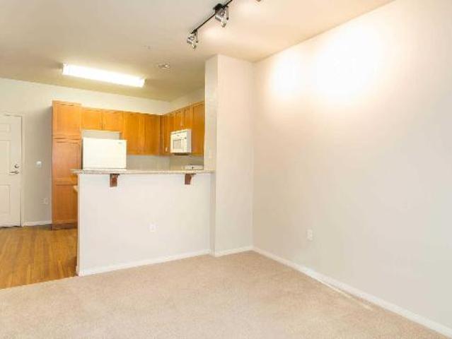 Apartment for rent in Woodland Hills-Warner Center Neighborhood Council District, Canoga Park