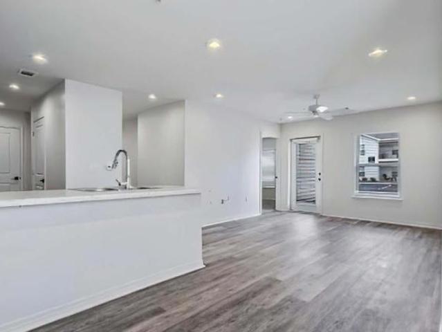 Apartment for rent in Ocean Springs, Mississippi