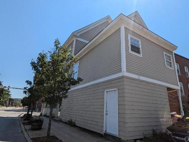 Apartment for rent in New Hampshire