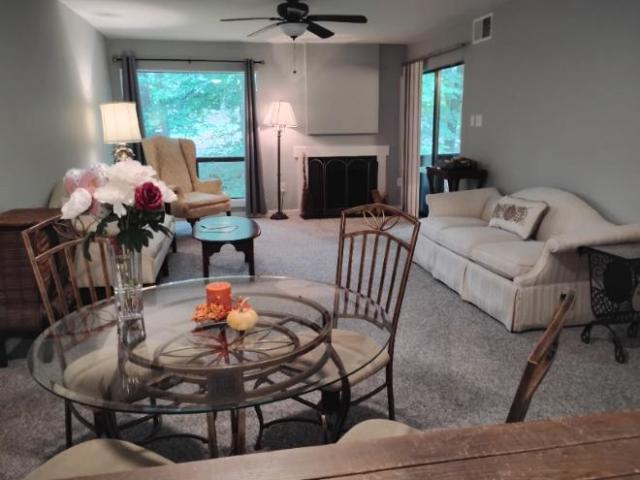 Condo for rent in Richmond