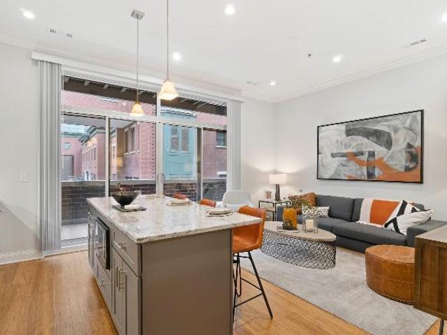 Condo for rent in Chicago Park, Illinois