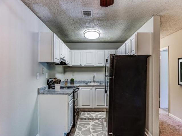 Condo for rent in Norcross