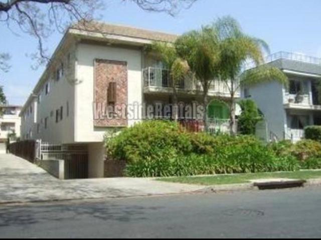 Condo for rent in Canoga Park, California