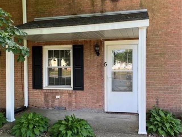 Condo for rent in Beaver, Pennsylvania
