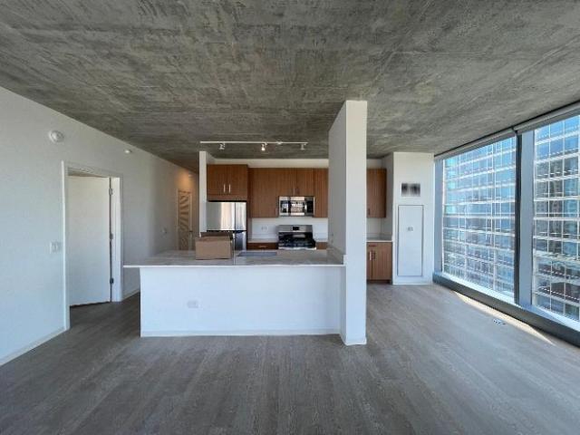 Condo for rent in Chicago Park, Illinois