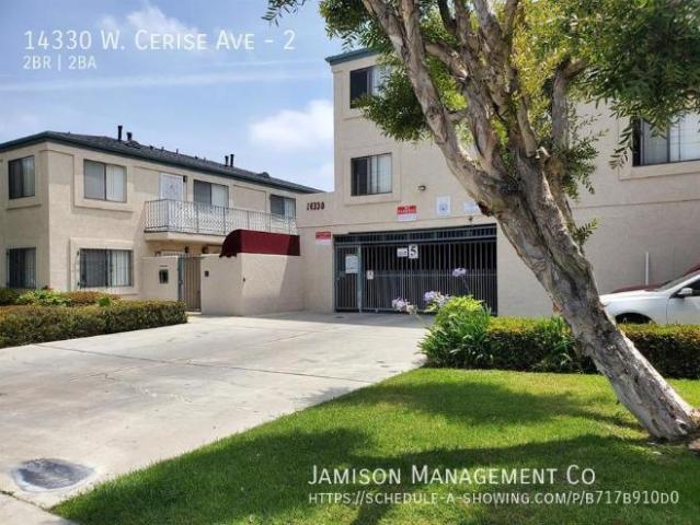 Condo for rent in Hawthorne