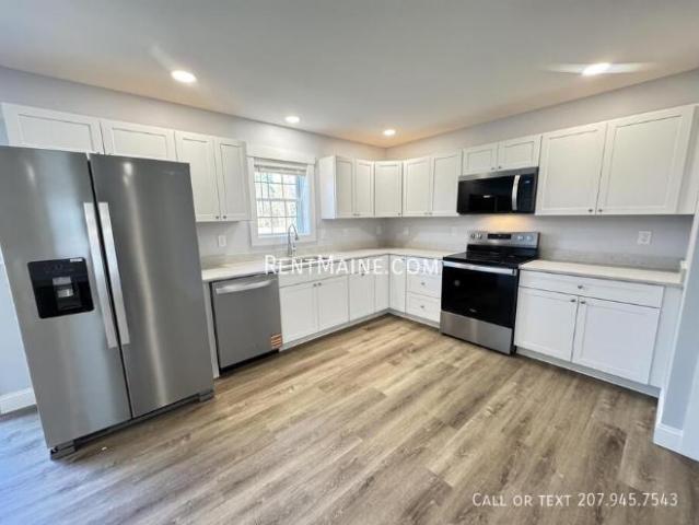Condo for rent in Hermon, Maine