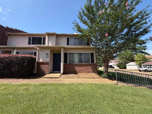 Condo for rent in Brandon, Mississippi