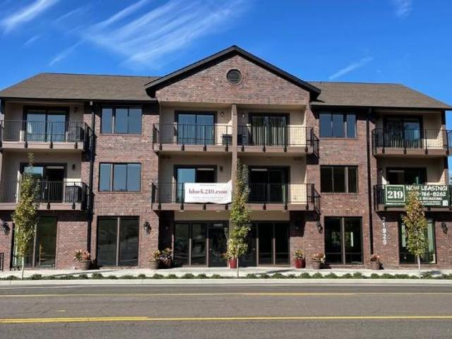 Condo for rent in Oregonia