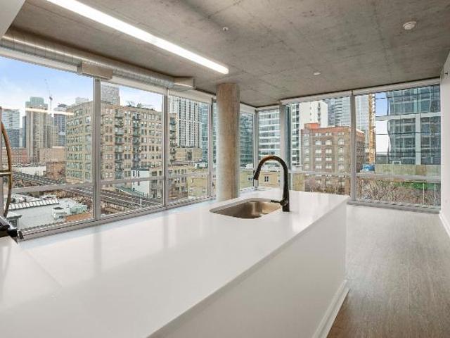 Condo for rent in Chicago Park, Illinois