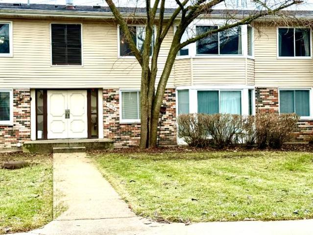 Condo for rent in Woodridge, Illinois