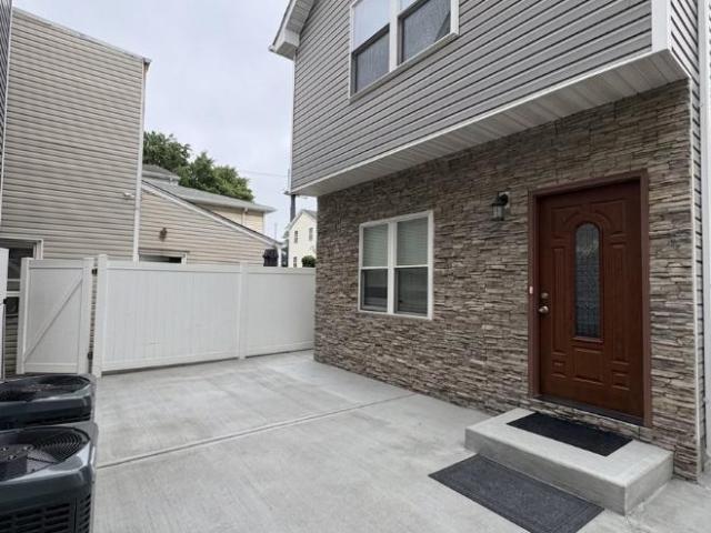 Condo for rent in Elizabeth, New Jersey