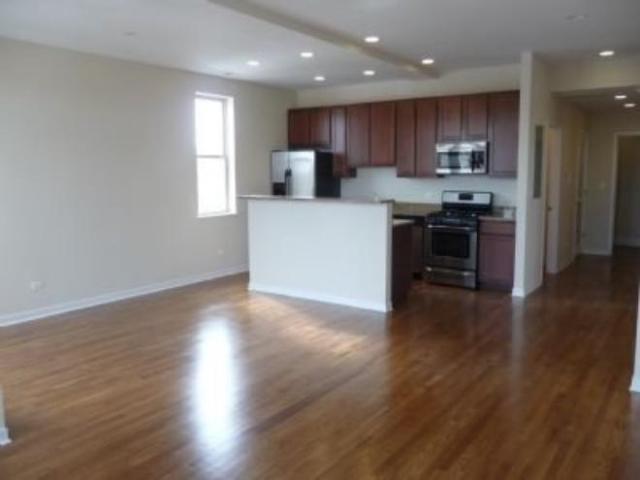 Condo for rent in Chicago Park, Illinois