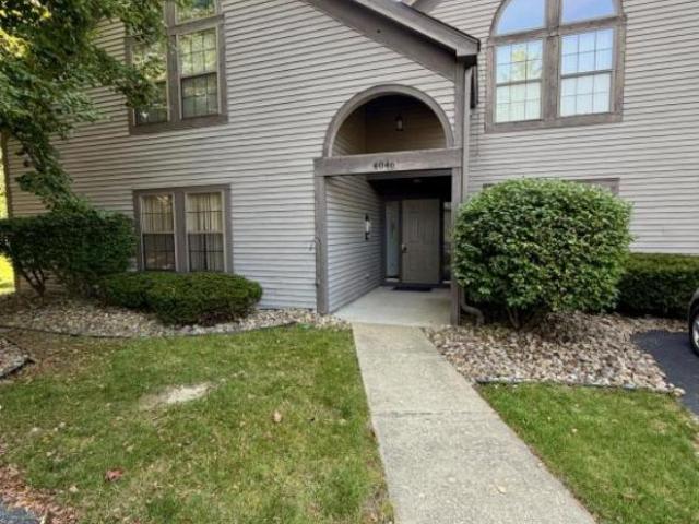 Condo for rent in Canfield, Ohio