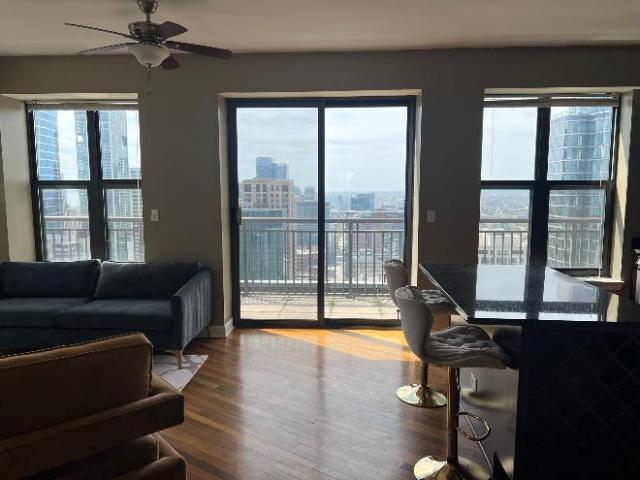 Condo for rent in Chicago Park, Illinois