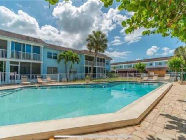Condo for rent in Holmes Beach Condo for rent in Holmes Beach