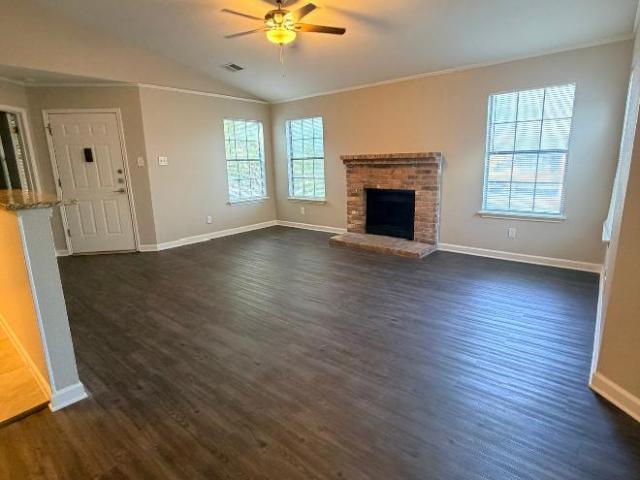 Condo for rent in Leesville, Texas