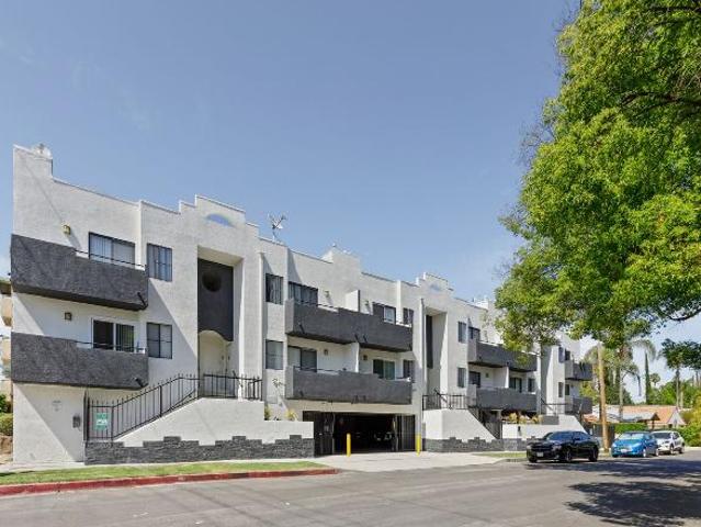 Condo for rent in Sherman Oaks Neighborhood Council District, Canoga Park