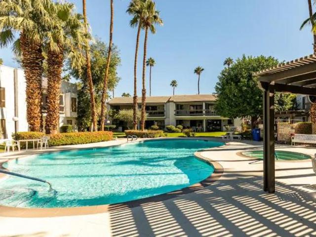 Condo for rent in Palm Springs