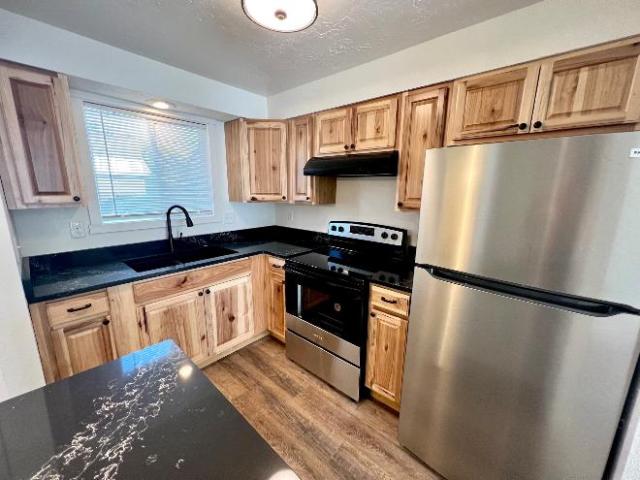 Condo for rent in Oregonia