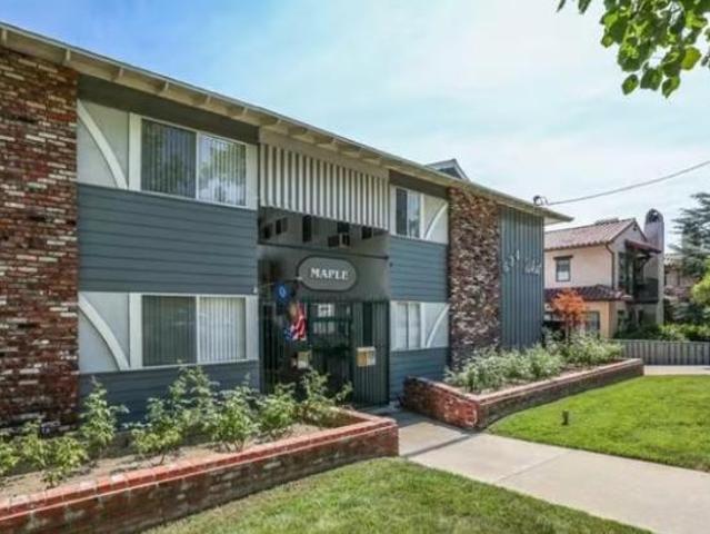 Condo for rent in Sierra Madre, California