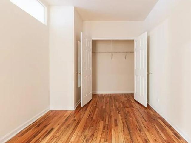 Condo for rent in Chicago Park, Illinois