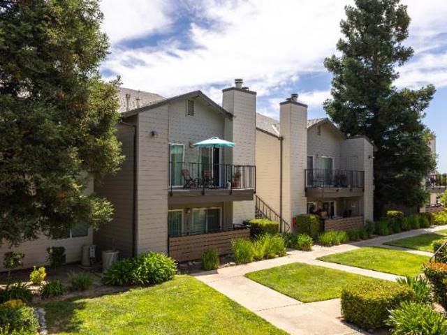 Condo for rent in California