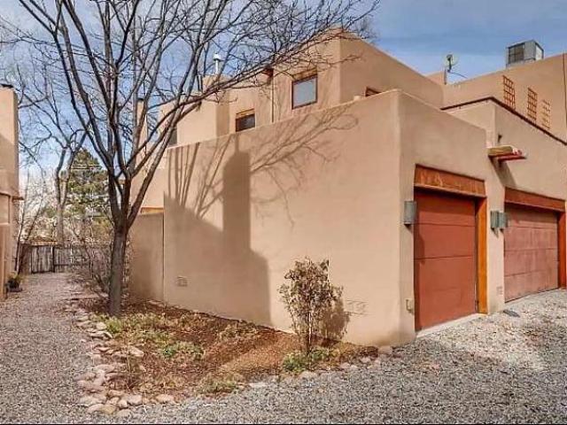 House for rent in Santa Fe, New Mexico