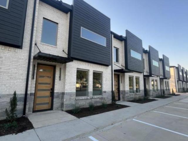 Townhouse for rent in Wills Point, Texas