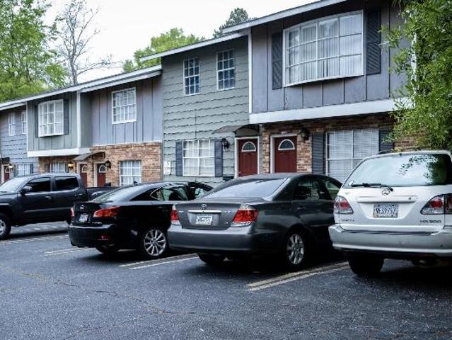 Townhouse for rent in Perry