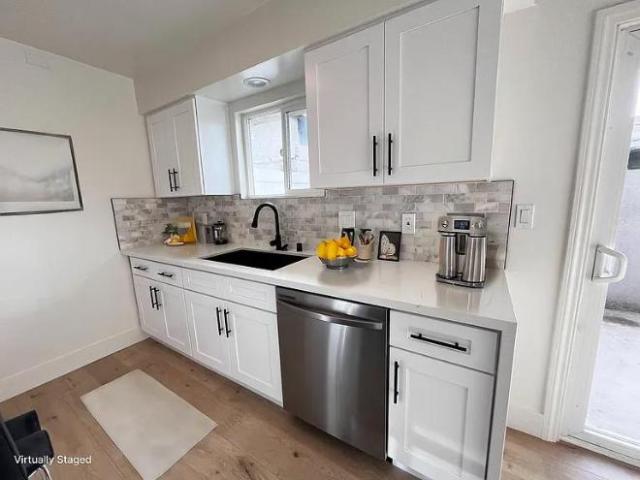 Townhouse for rent in Garden Grove