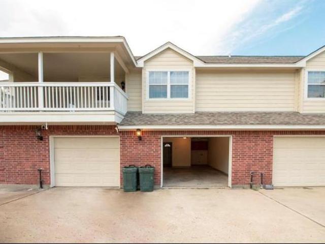 Townhouse for rent in Tomball