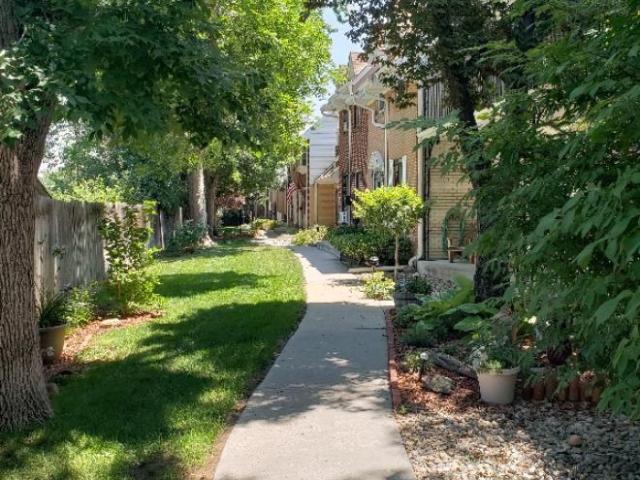 Townhouse for rent in Lakewood Townhouse for rent in Lakewood
