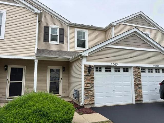 Townhouse for rent in Carpentersville Townhouse for rent in Carpentersville