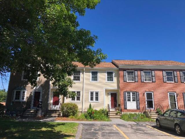 Townhouse for rent in New Hampshire