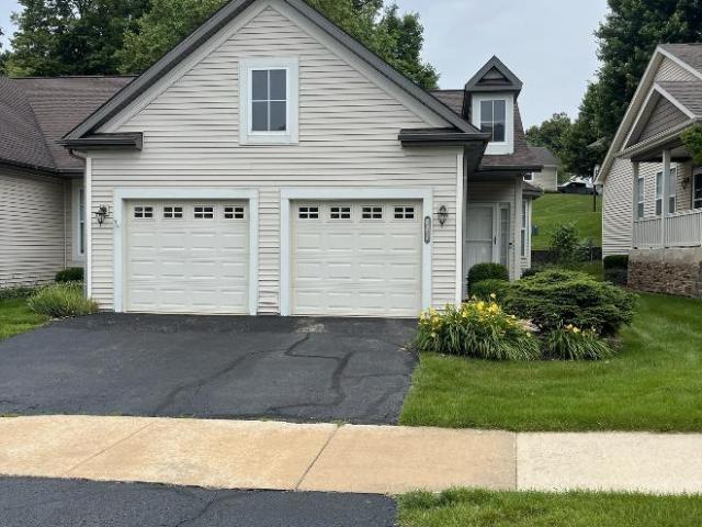 Townhouse for rent in Winnebago, Illinois