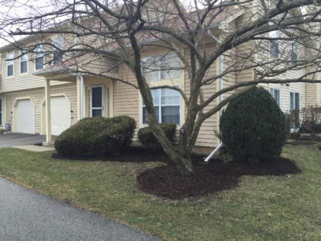 Townhouse for rent in Streamwood