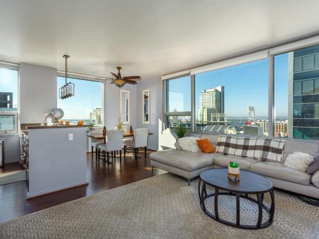 Townhouse for rent in San Diego