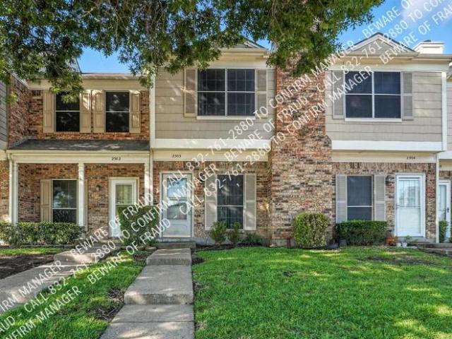Townhouse for rent in Plano