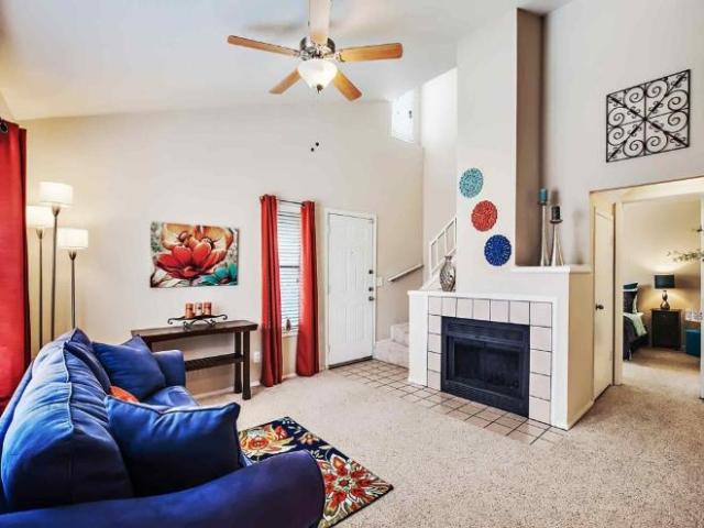 Townhouse for rent in Carrollton