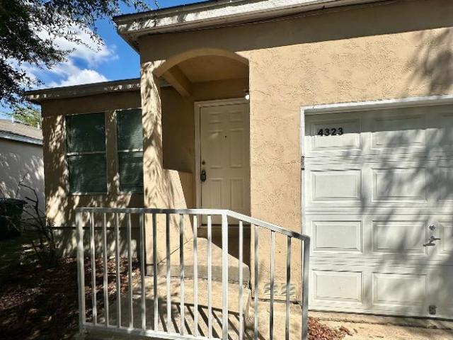 Townhouse for rent in San Antonio, Bexar County