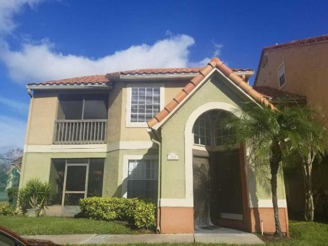 Townhouse for rent in Kissimmee