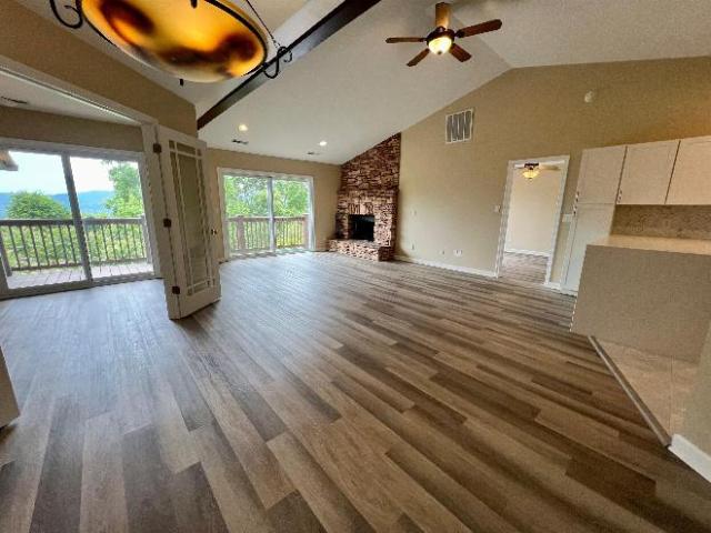 Townhouse for rent in Asheville, North Carolina