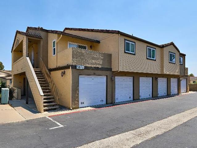 Townhouse for rent in Oceanside, California