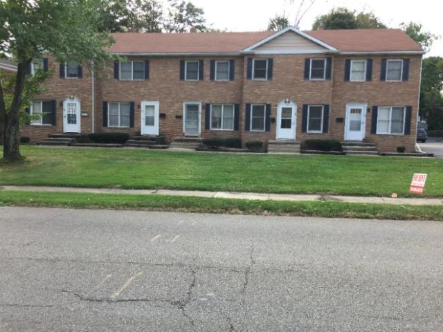 Townhouse for rent in Akron