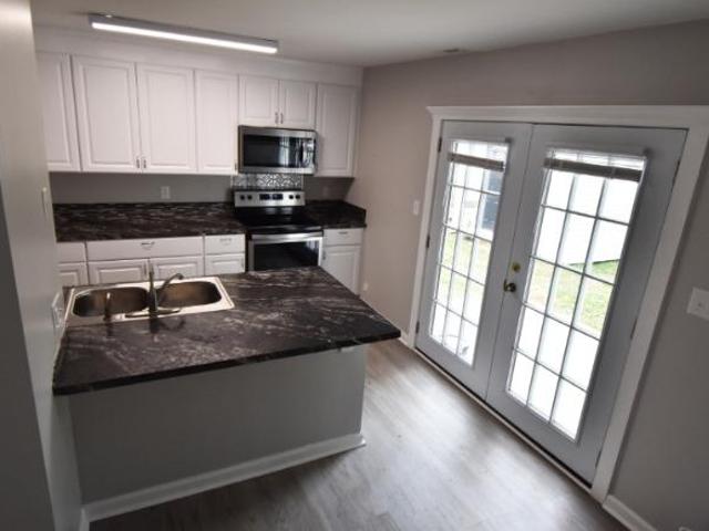 Townhouse for rent in Mooresville